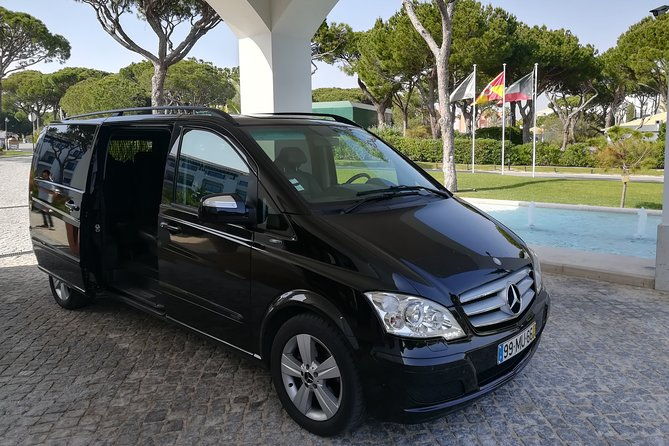 private-transfer-from-faro-airport-to-pine-cliffs-hotel-1-3-pax