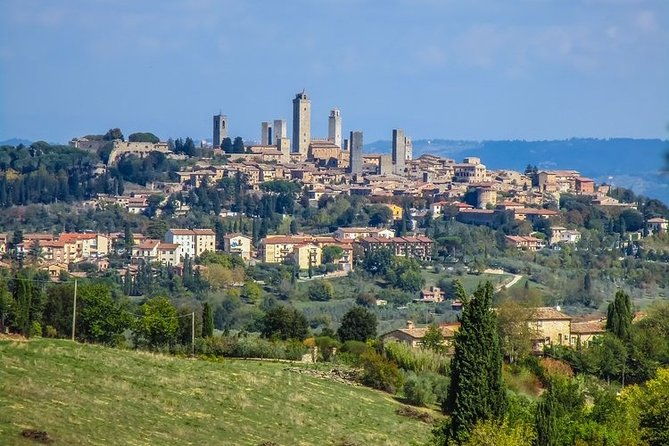 private-transfer-from-florence-to-siena-with-stop-in-s-gimignano-monteriggioni