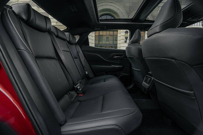 private-transfer-from-haneda-airport-hnd-to-tokyo-city-by-sedan