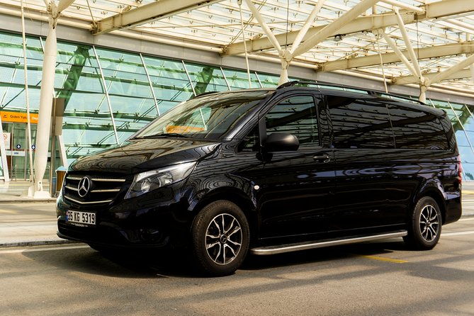 private-transfer-from-izmir-airport-to-izmir-city-hotels