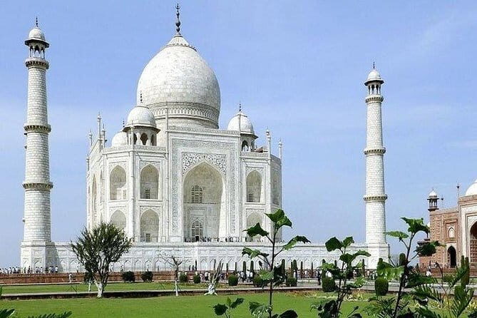 Private Transfer from Jaipur to Delhi Inlcuding Tajmahal Visit - Value for Money