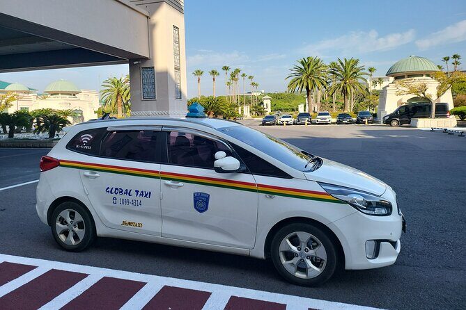 Private Transfer From Jeju Airport to in Seogwipo Jeju Island - Key Points