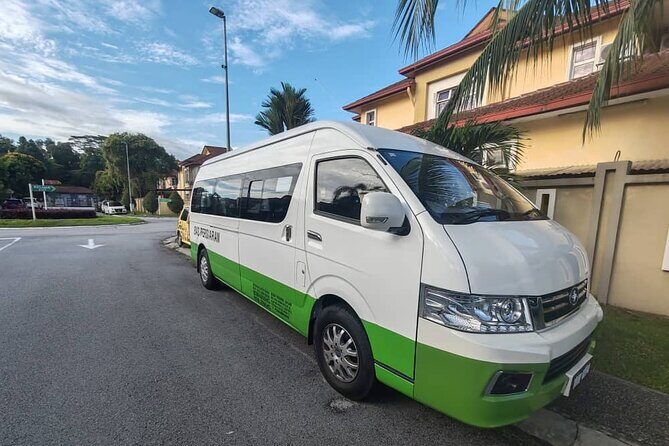 Private Transfer from KLIA to Kuala Lumpur for 12 Passengers - Who Is This Transfer Best For?