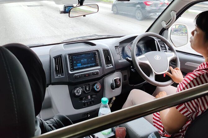 Private Transfer from KLIA to Kuala Lumpur for 12 Passengers - FAQ