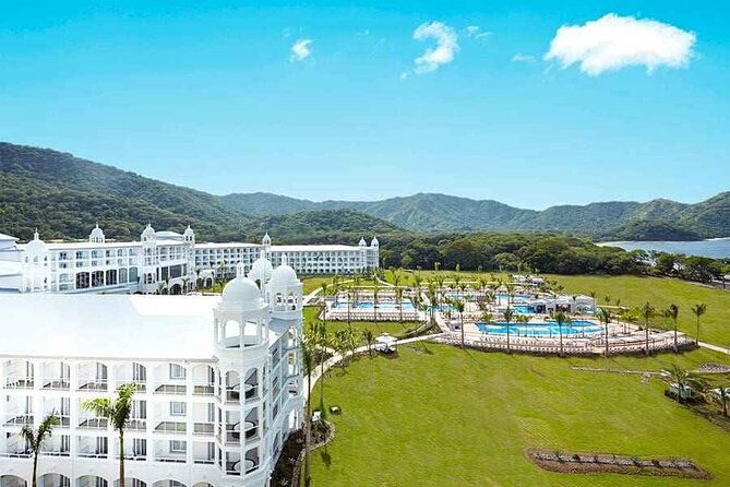 private-transfer-from-liberia-airport-to-hotel-riu-guanacaste-and-riu-palace