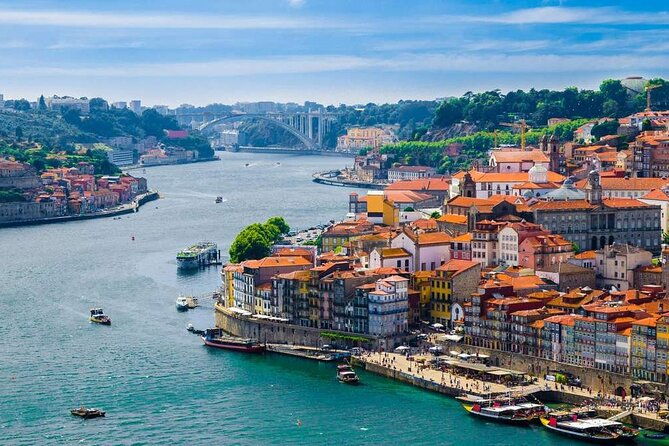 private-transfer-from-lisbon-to-porto-with-sightseeing-tour