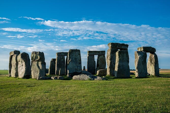 private-transfer-from-london-to-southampton-with-stonehenge-stop