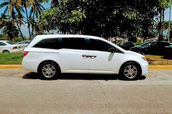 private-transfer-from-maizuru-port-to-osaka-kansai-airport-kix
