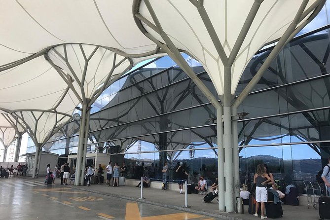 private-transfer-from-makarska-brela-baska-voda-to-split-airport