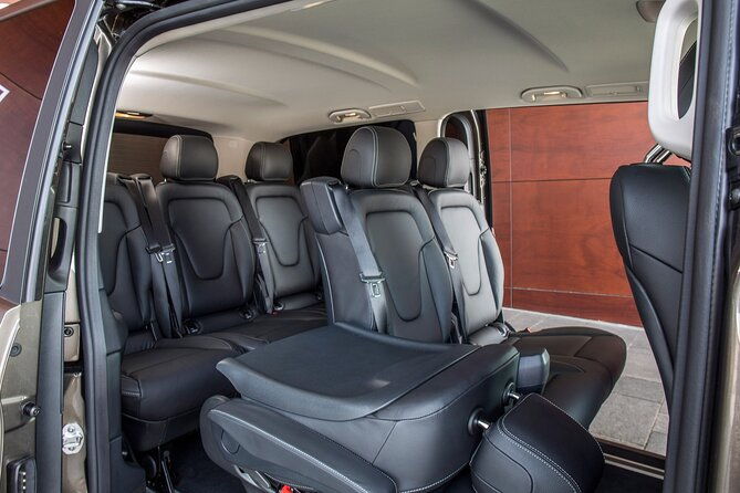 private-transfer-from-malaga-airport-agp-to-granada-city