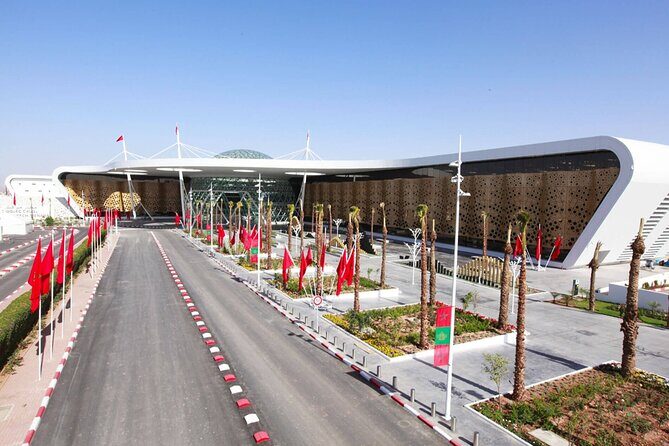 Private transfer from Marrakech Airport to Hotels and Riads in Marrakech medina - Authentic Insights from Reviews