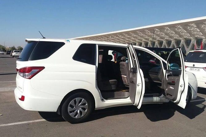 Private Transfer: From Marrakech hotels to Menara Airport - Analyzing the Cost and Value