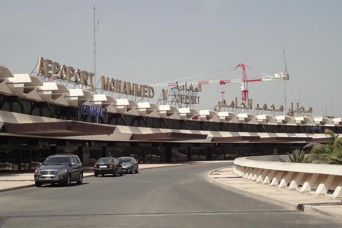 Private Transfer from Marrakech To Casablanca Airport (6 persons) - Key Points
