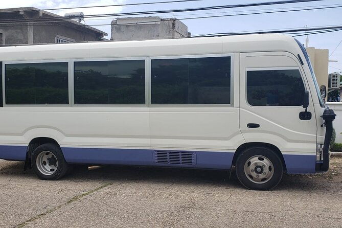 private-transfer-from-mbj-airport-to-grand-palladium