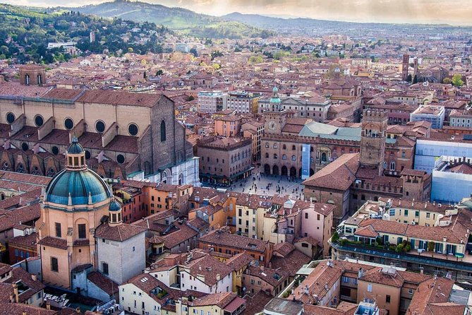 private-transfer-from-modena-to-bologna-blq-airport