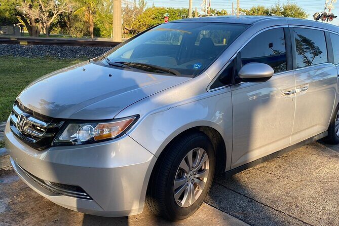 Private Transfer from Moorea island hotels to Moorea Cruise Port - Why Choose a Private Transfer in Moorea?