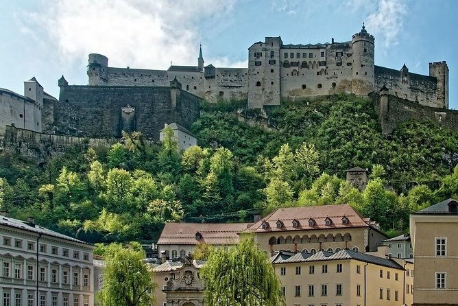 private-transfer-from-munich-to-salzburg-with-2-hours-for-sightseeing