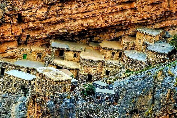 Private Transfer from Muscat to Jebel Akhdar by 4WD Car - FAQ