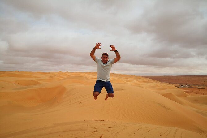 Private Transfer from Muscat to Wahiba Sand Desert by 4WD Vehicle - What Makes This Tour Stand Out?