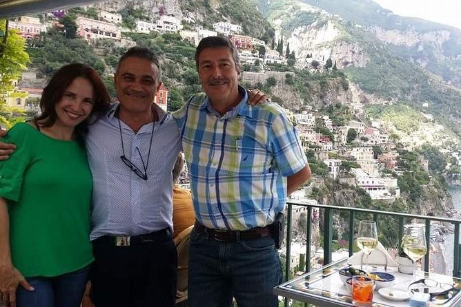 private-transfer-from-naples-to-sorrento-or-vice-versa-via-pompei-or-vineria