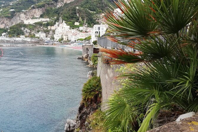 private-transfer-from-napoli-to-sorrento-with-stopover-in-pompeii-ruins