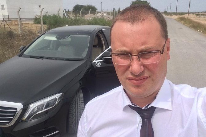 private-transfer-from-nicosia-to-larnaca-airport-in-6-seater-taxi