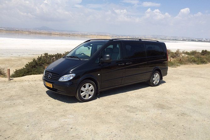 private-transfer-from-nicosia-to-larnaca-airport-in-6-seater-taxi
