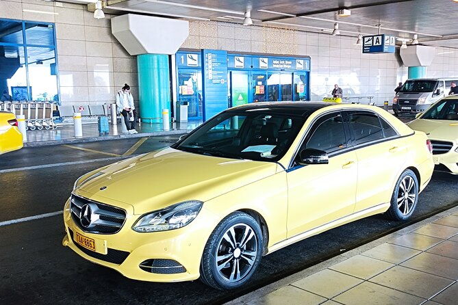 private-transfer-from-piraeus-port-to-athens-city-hotels-apartments