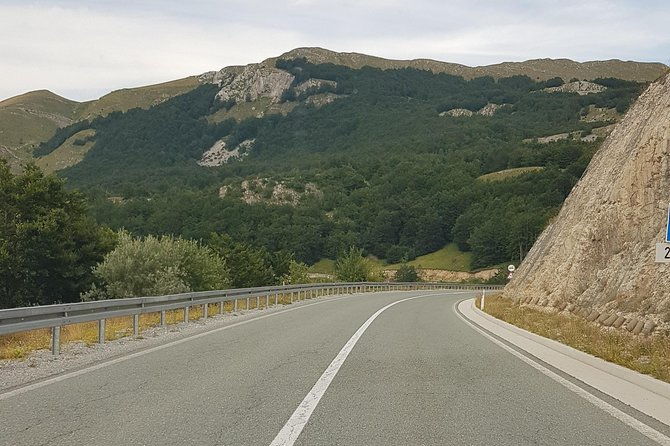 private-transfer-from-podgorica-airport-and-city-to-zabljak