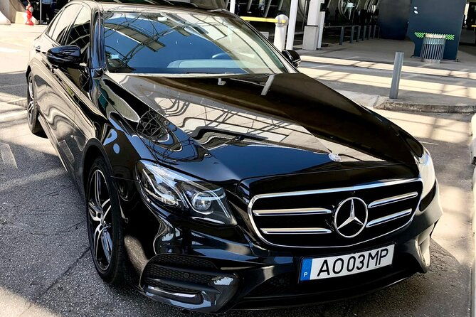 private-transfer-from-porto-to-lisbon-with-two-sightseeing-stops