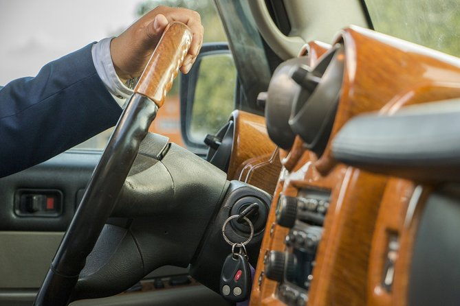 private-transfer-from-prague-airport-to-prague-hotels