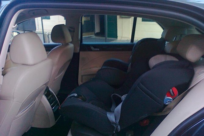 Private Transfer from Prague Airport to the City Centre - Pricing and value for money
