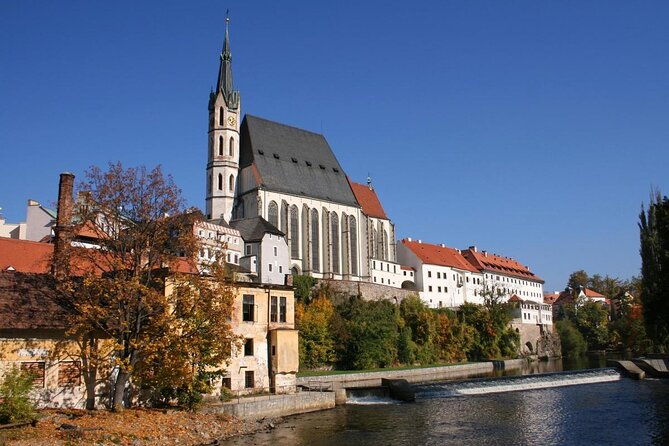 private-transfer-from-prague-to-passau-with-stopover-in-cesky-krumlov