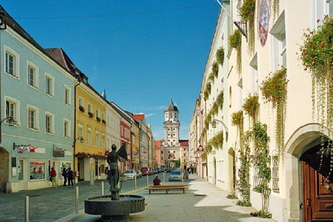 private-transfer-from-prague-to-vilshofen-with-stop-in-c-krumlov-or-hluboka