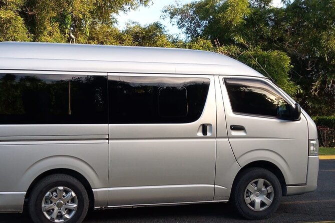 private-transfer-from-punta-cana-airport-to-hotels-in-the-area