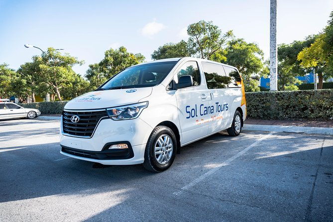 private-transfer-from-punta-cana-airport-to-uvero-alto-hotels