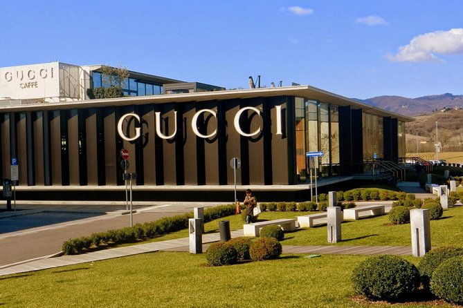 private-transfer-from-rome-to-florence-with-3-hours-stop-in-the-mall-lux-outlet