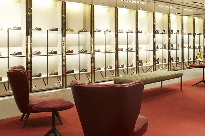 private-transfer-from-rome-to-florence-with-3-hours-stop-in-the-mall-lux-outlet