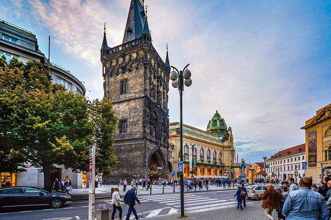 private-transfer-from-salzburg-to-prague-with-local-english-speaking-driver