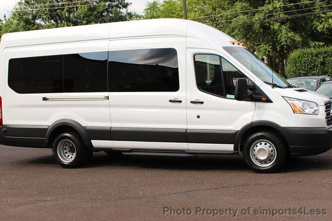 private-transfer-from-santiago-airport-to-santiago-hotel
