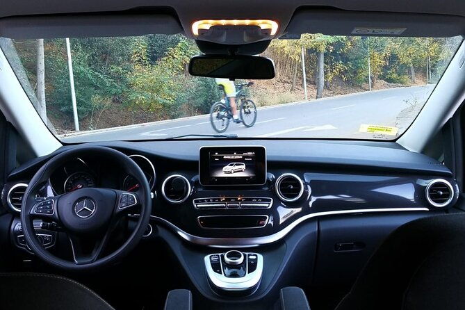 private-transfer-from-santiago-airport-to-santiago-hotel