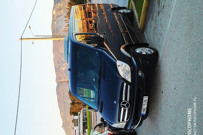 private-transfer-from-santorini-airport-to-santorini