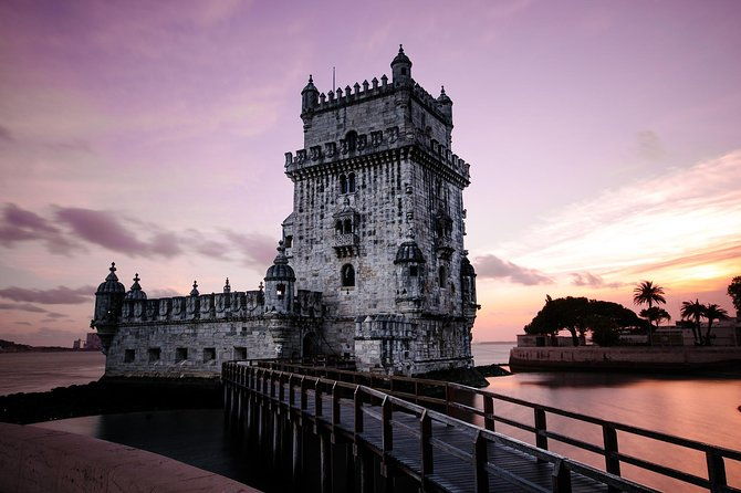 private-transfer-from-seville-to-lisbon-2-hours-for-sightseeing-2