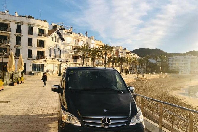 private-transfer-from-sitges-to-barcelona-airport