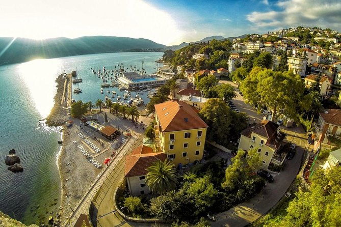 private-transfer-from-tivat-airport-to-herceg-novi-meljine-or-igalo
