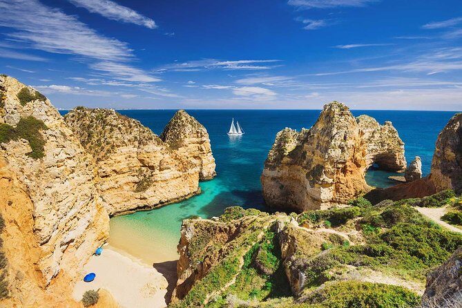 Private Transfer From / To Lisbon Airport x Algarve - The Experience from a Travelers Perspective