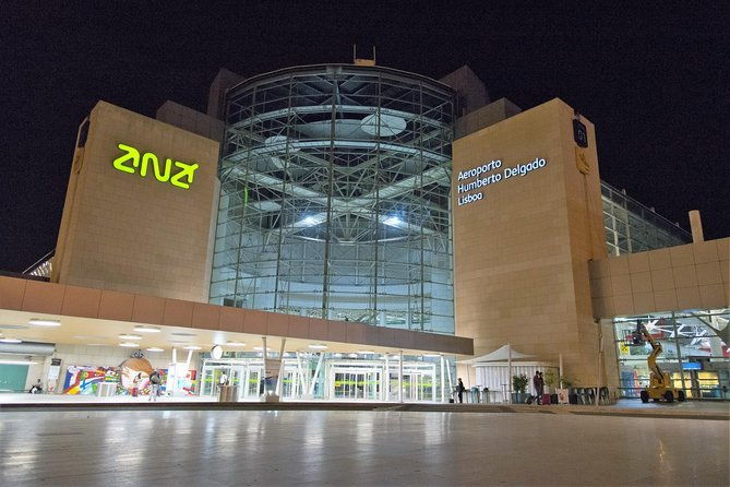 private-transfer-from-to-lisbon-airport-x-lisbon