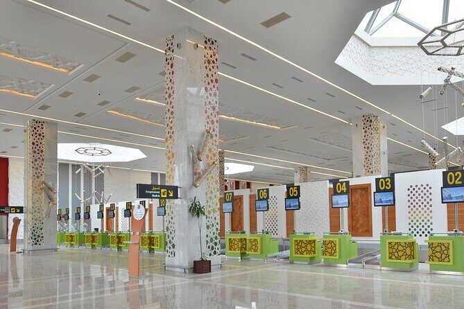 Private transfer from/to the Airport of Fez (Including SIM Card) - Additional Perks