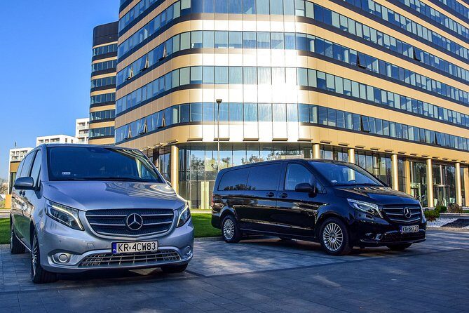Private Transfer from/to the Krakow Airport - Why This Transfer Stands Out