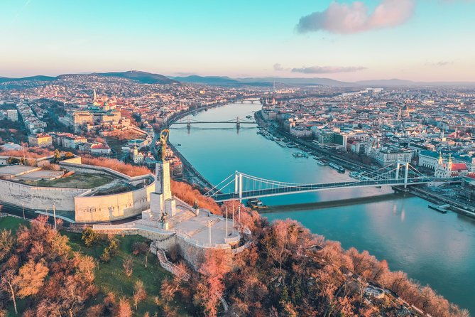 private-transfer-from-vienna-to-budapest-with-2-hours-for-sightseeing-2